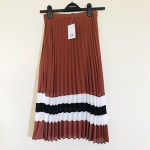 Topshop Stripe Hem Pleat Skirt
